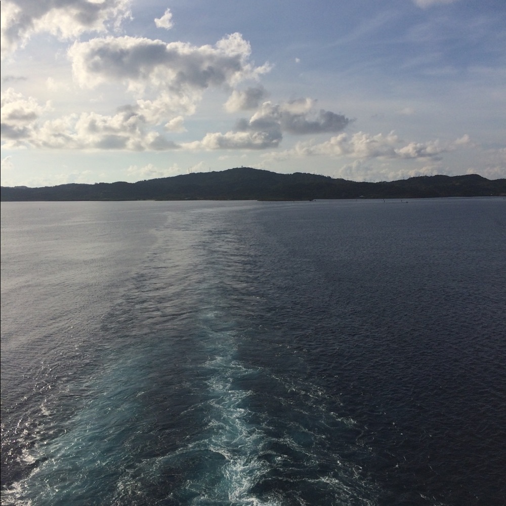 Meet your Posher, Carly